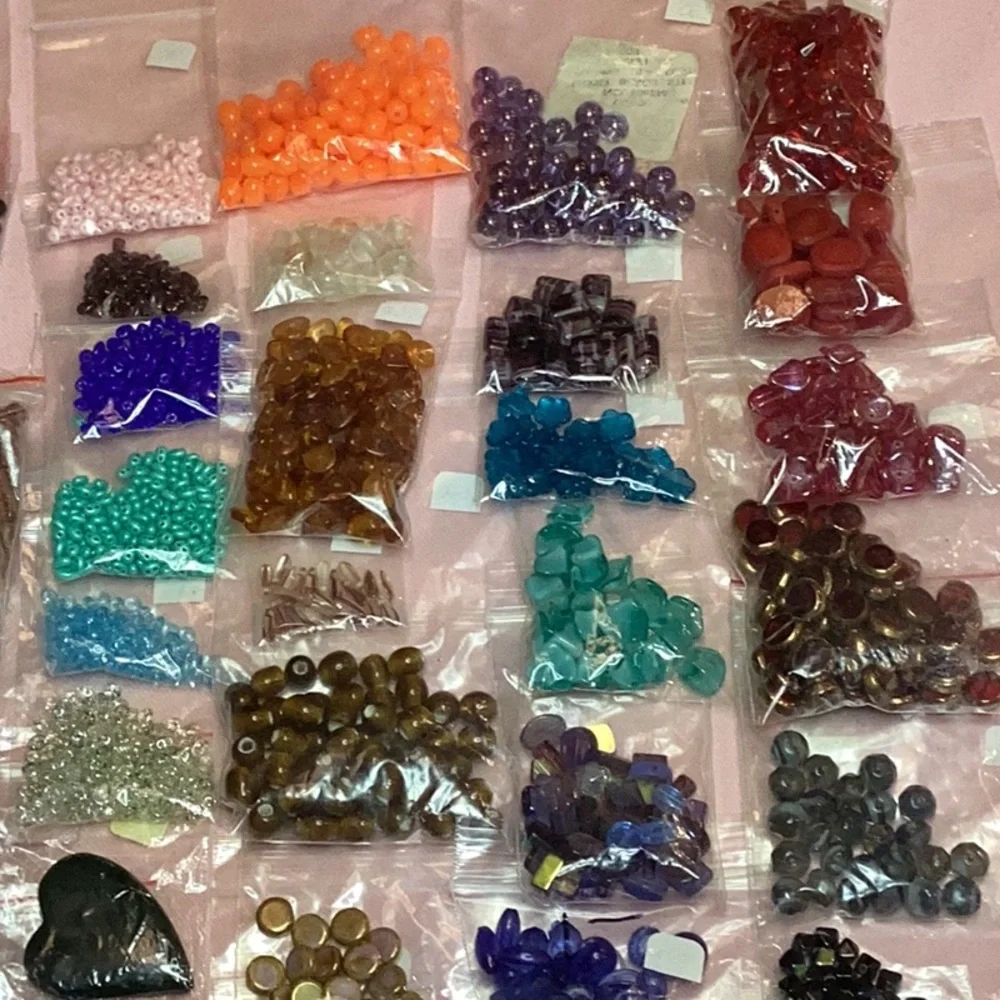 Lot #55 Jewelry Making Seed & Glass Beads + Stone & Duo’s by the Hundreds - Picture 4 of 11